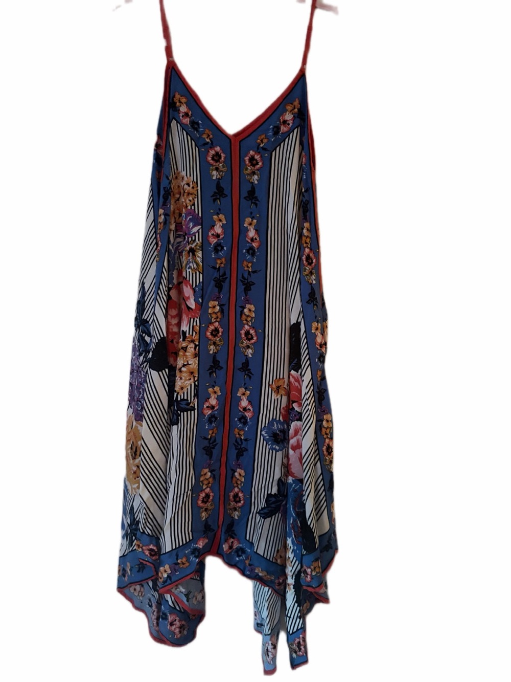 Flying Tomato Blue and Red Floral Patterned Dress NWOT - Picture 3 of 4